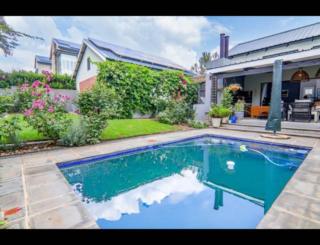 3 BEDROOM HOUSE FOR SALE IN COPPERLEAF ESTATE